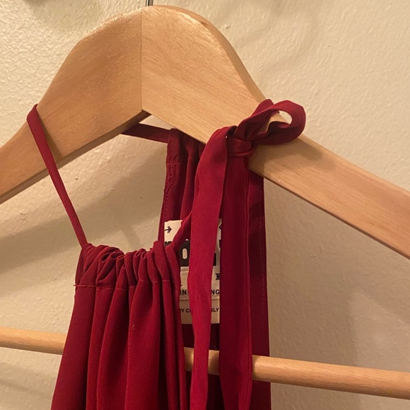 Stone Cold Fox Onyx Gown - Picture 8 of 12